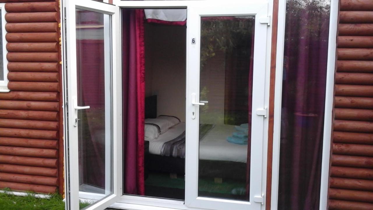 Elm House Accommodation Wisbech Eksteriør bilde